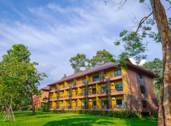 ภูสักธารรีสอร์ท นครนายก